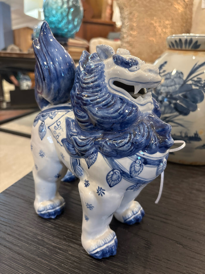 FOO DOG PORCELAIN TABLETOP