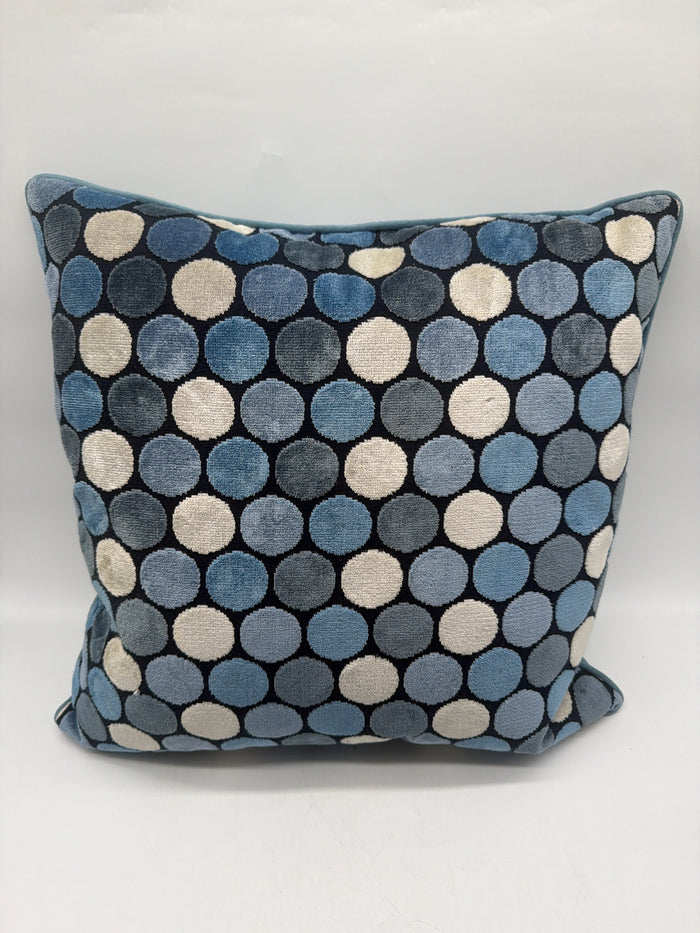 PILLOW POLKA DOT BLUE AND WHITE