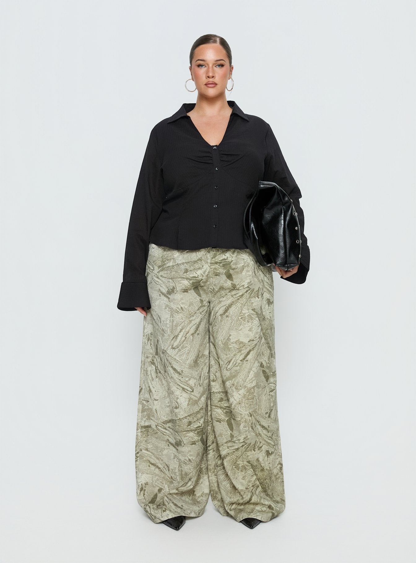 Elowenn Long Sleeve Top Black Curve
