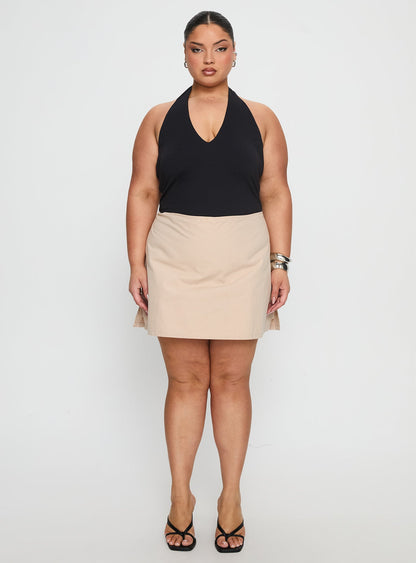 Gigi Skort Beige Curve
