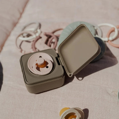 BIBS Paci Pod Pacifier Box - Matcha (DAMAGED PACKAGING)