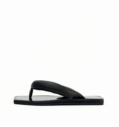 Black Leather / 35