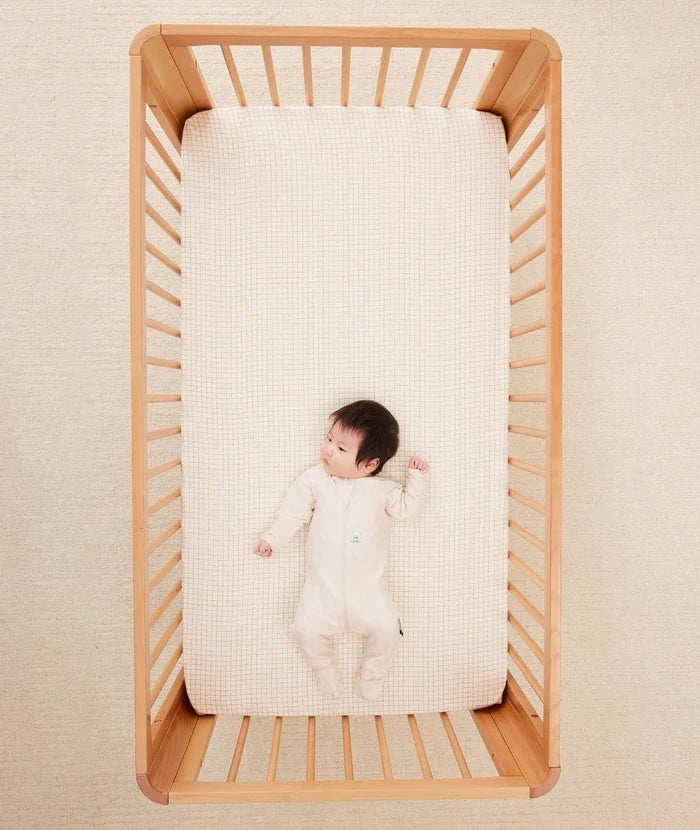 ergoPouch Organic Fitted Cot Sheet - Caramel Grid