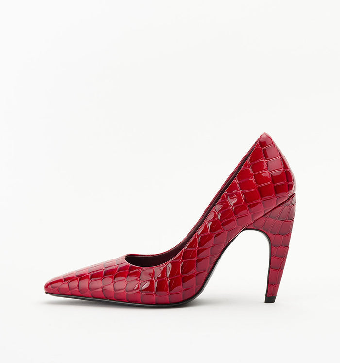 Scarlet Patent Croc / 35