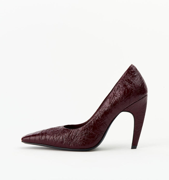 Burgundy Oily Crinkle Leather / 35