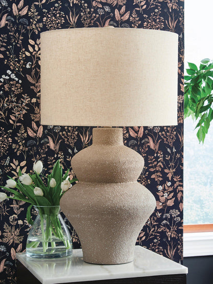 Jossleigh Metal Table Lamp (1/CN)