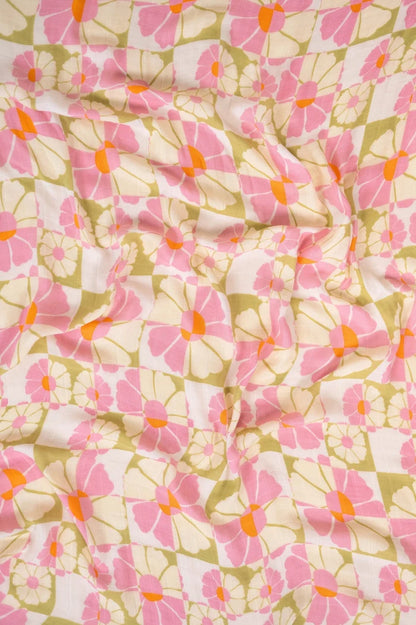 Kiin Organic Bamboo Cotton Muslin Swaddle - Whimsy