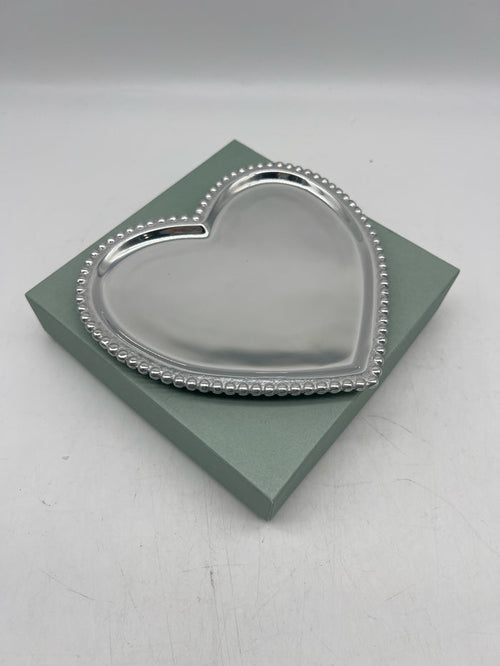 MARIPOSA HEART DISH BEADED EDGE