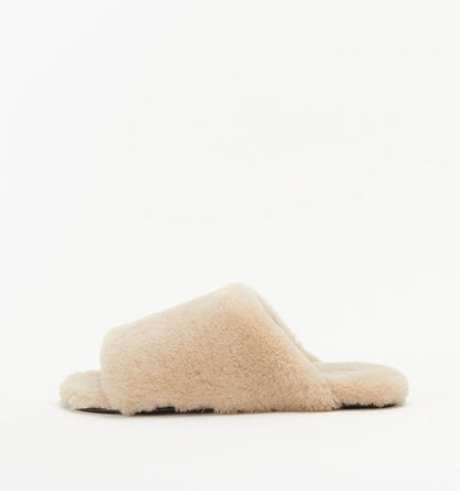 Natural Shearling / 35