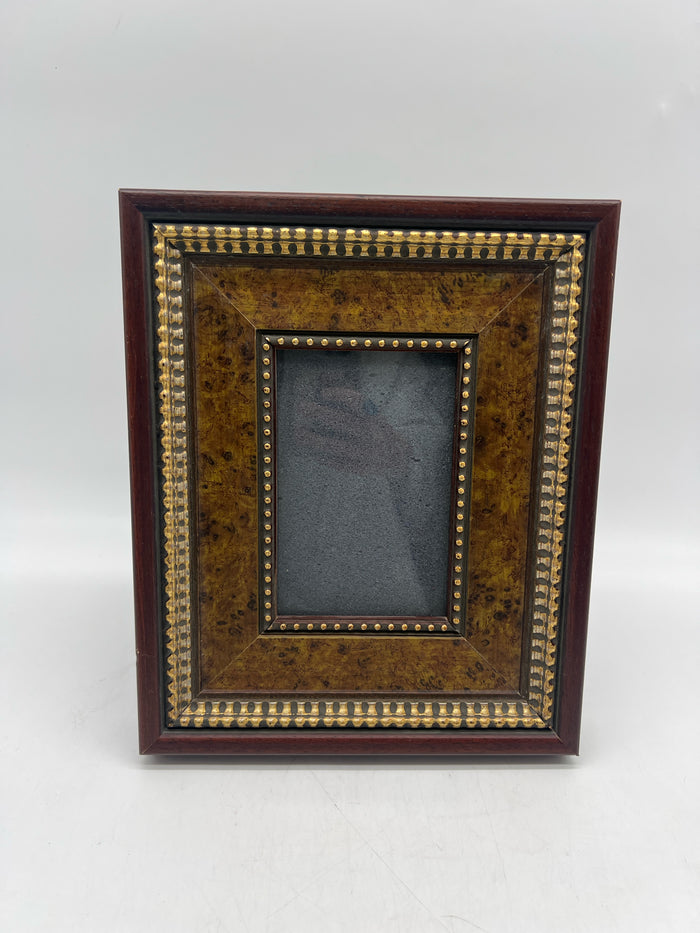 PICTURE FRAME CHERRY WOOD & GOLD