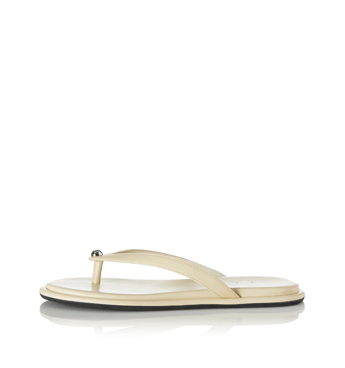 Buttermilk Leather / 35